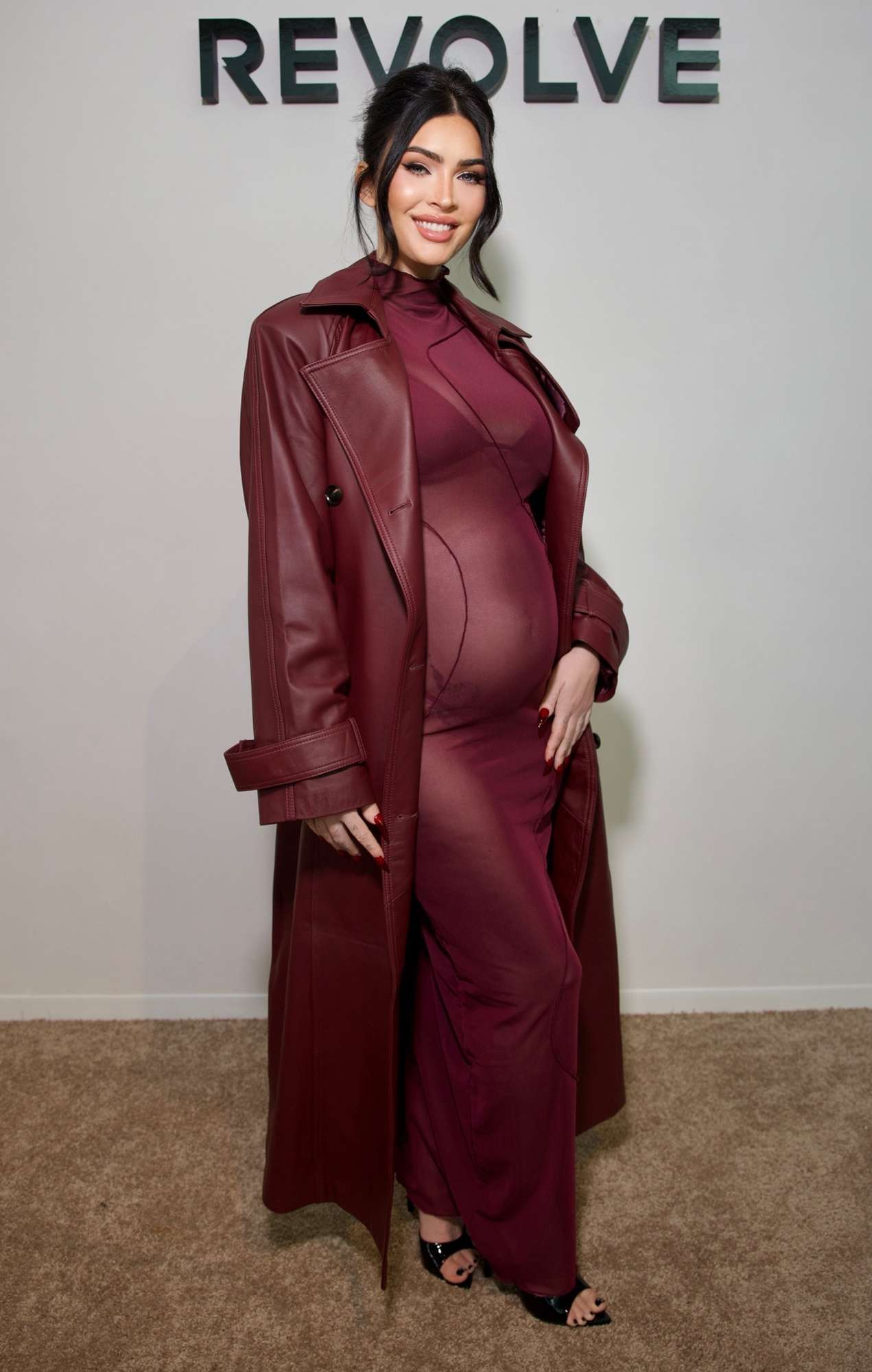 Megan Fox Pregnant? See the Latest Baby Bump Photos!