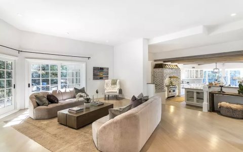 Tom Petty House for Sale: Take a Tour of the Rockers Pad