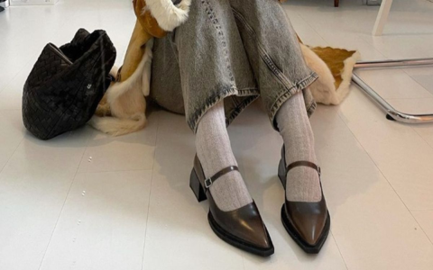 Comfy Mary Janes: Where to Find the Cutest and Most Comfortable Pairs for Your Feet
