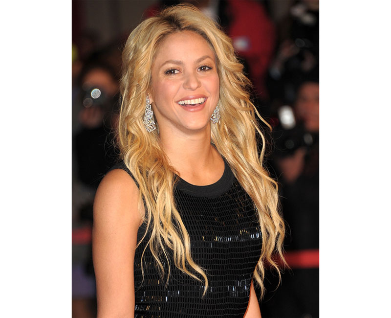 Shakira Met Gala Hair: How to Achieve Her Effortless Waves