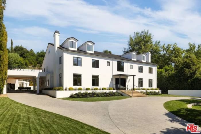 Meghan Trainor House: Whats It Really Like Living There?