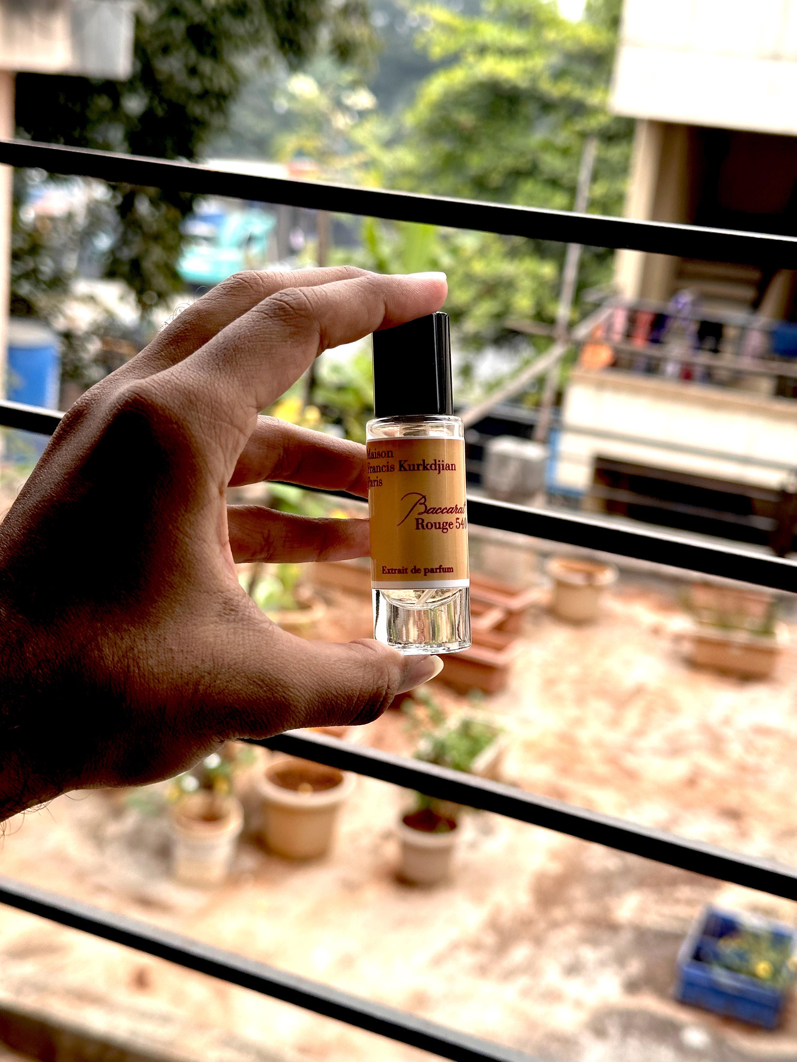 baccarat rouge 540 extrait Review (Is It Worth the Hype?)