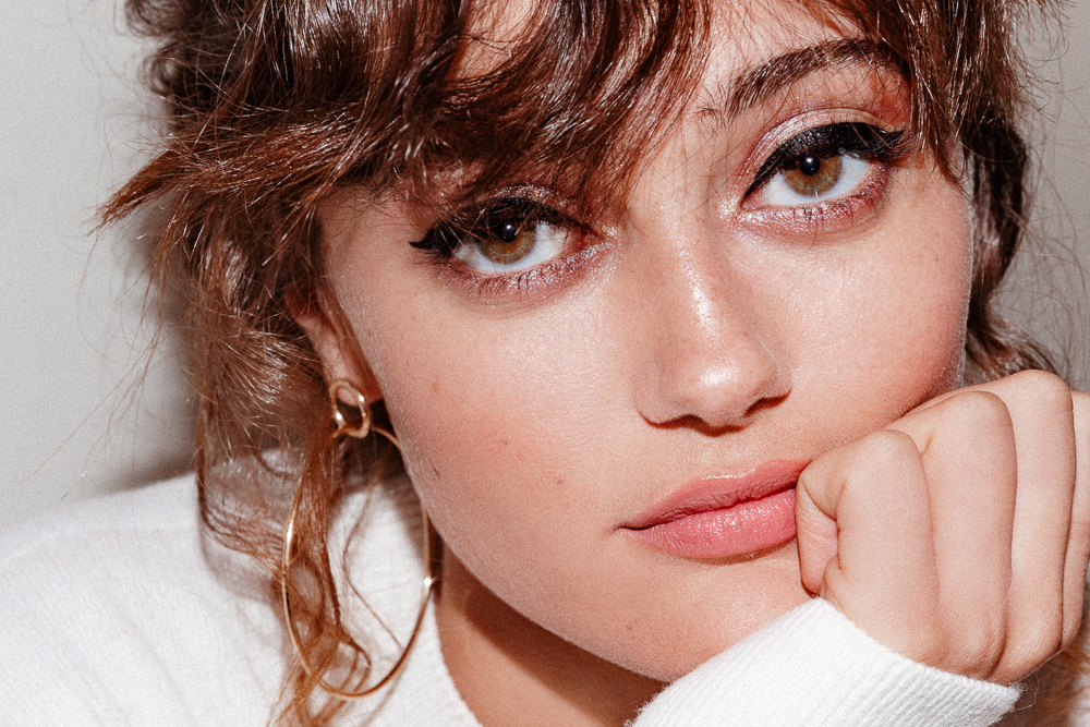 Ella Purnell Eyes: Are They Naturally That Stunning?