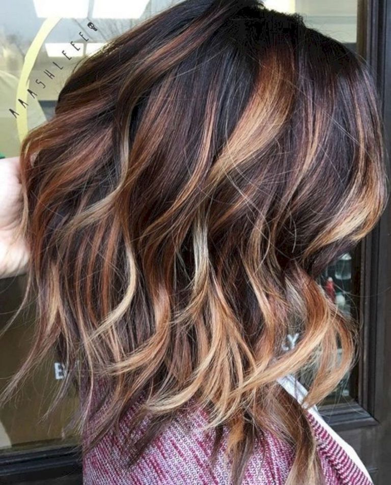 What Are the Best Fall Hair Colors for Short Hair Cuts?