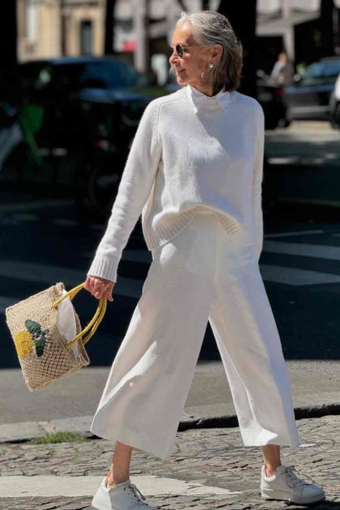 Rocking 2024 in White: Easy Tips to Look Stylish All Year Round!