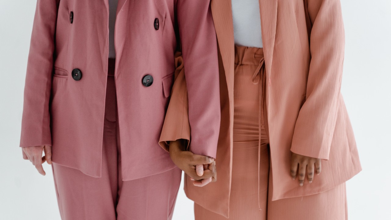 Womens cape: Whats the hype about? Here are five reasons to get one.