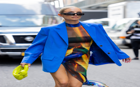 See Through Fashion Show: The Ultimate Guide to This Bold and Sexy Style!