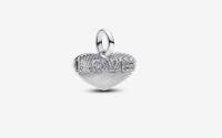 Get Inspired by the Pandora Mothers Day Ad: Unique Gifts Shell Love!