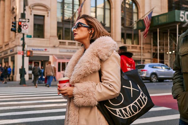 Street Style New York Winter Looks: Conquer the Chill in Style - Your Ultimate Fashion Guide