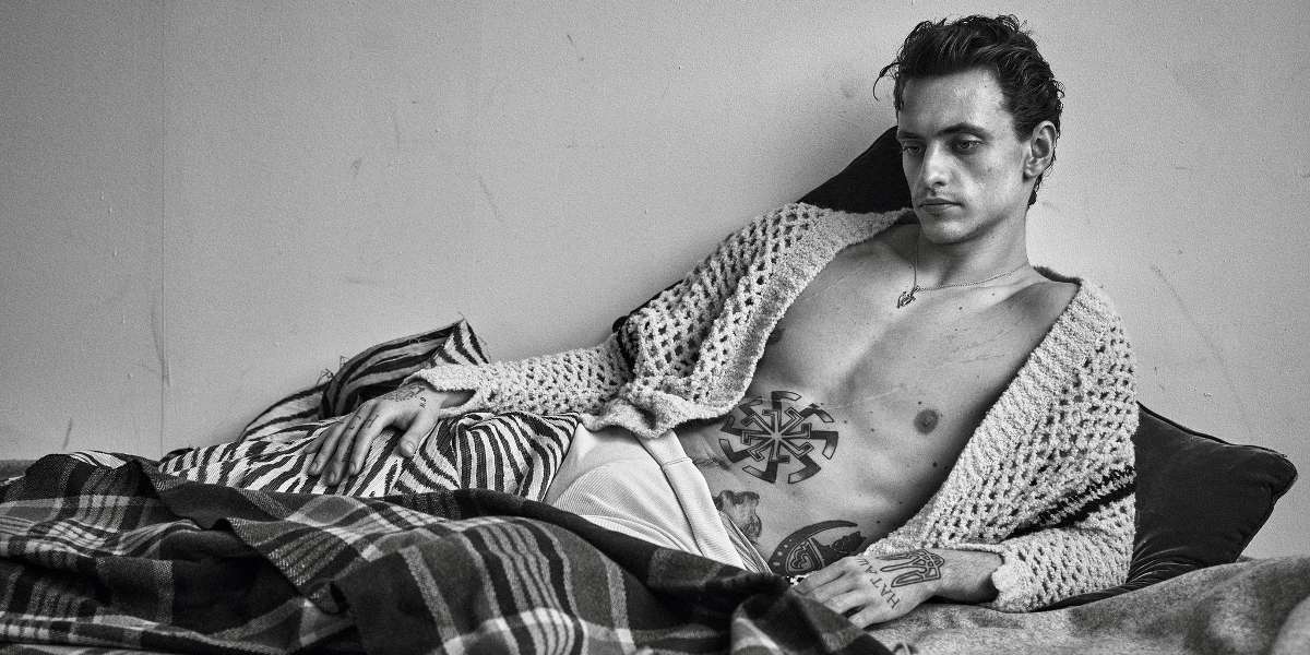 The Style of Mario Sorrenti Photographer: Learn What Makes His Work Unique