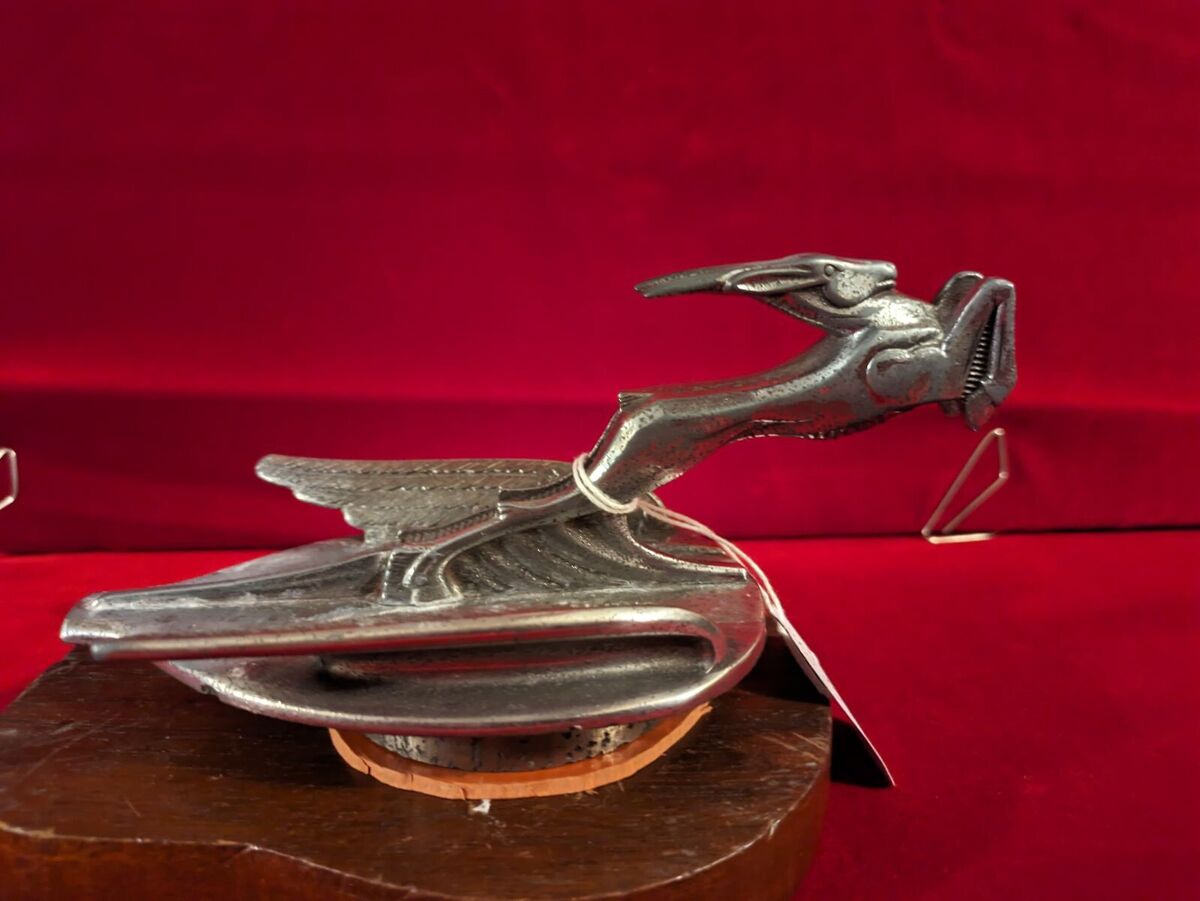 Rare 1931 Chrysler Bonnet Ornament: How to Identify One!