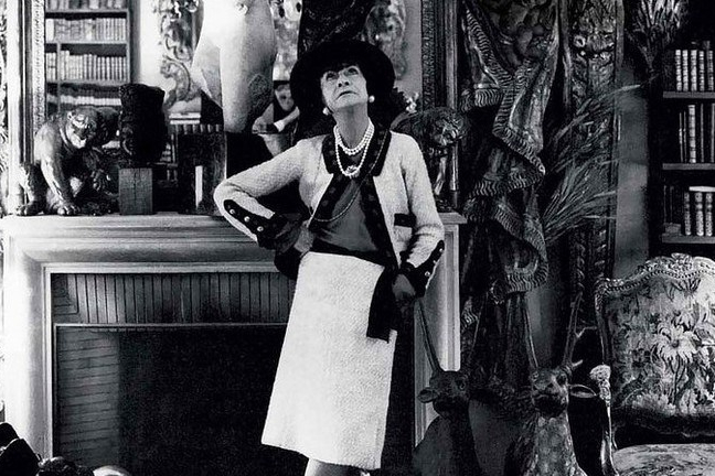 Images of Coco Chanel: Discover the Fashion Legends Style!