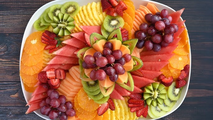 How to Rock the Fruit Style? Tips and Tricks to Look Amazing