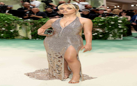 lala met gala 2024: Her Red Carpet Fashion Was Amazing (Heres a Breakdown of Her Look)