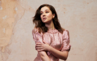 Claudia Jesses Career: From Daphne & Velma to Bridgerton