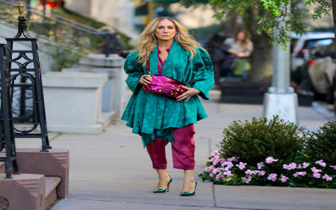Pretty Woman Dress: Find Your Iconic Movie Style Look!