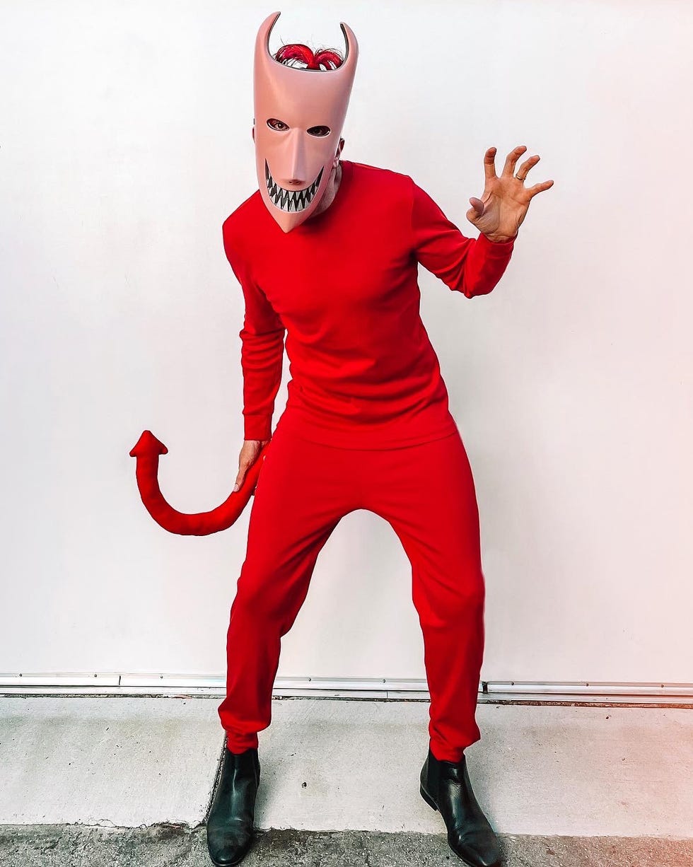 Best Red Halloween Costumes, Get Scary & Cute Styles!