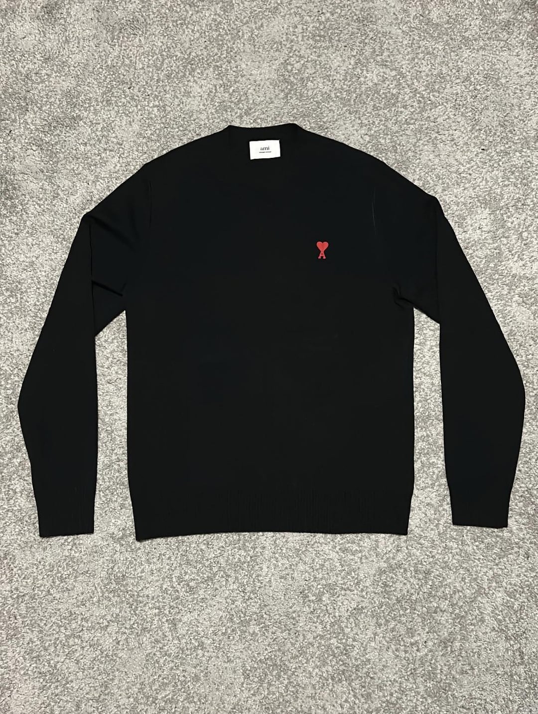 Sweater AMI: Real Customer Reviews (What People are Saying About this Brand)