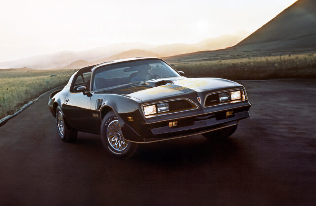 1977 Pontiac Trans Am: Prices, Specs, and Buyers Tips!