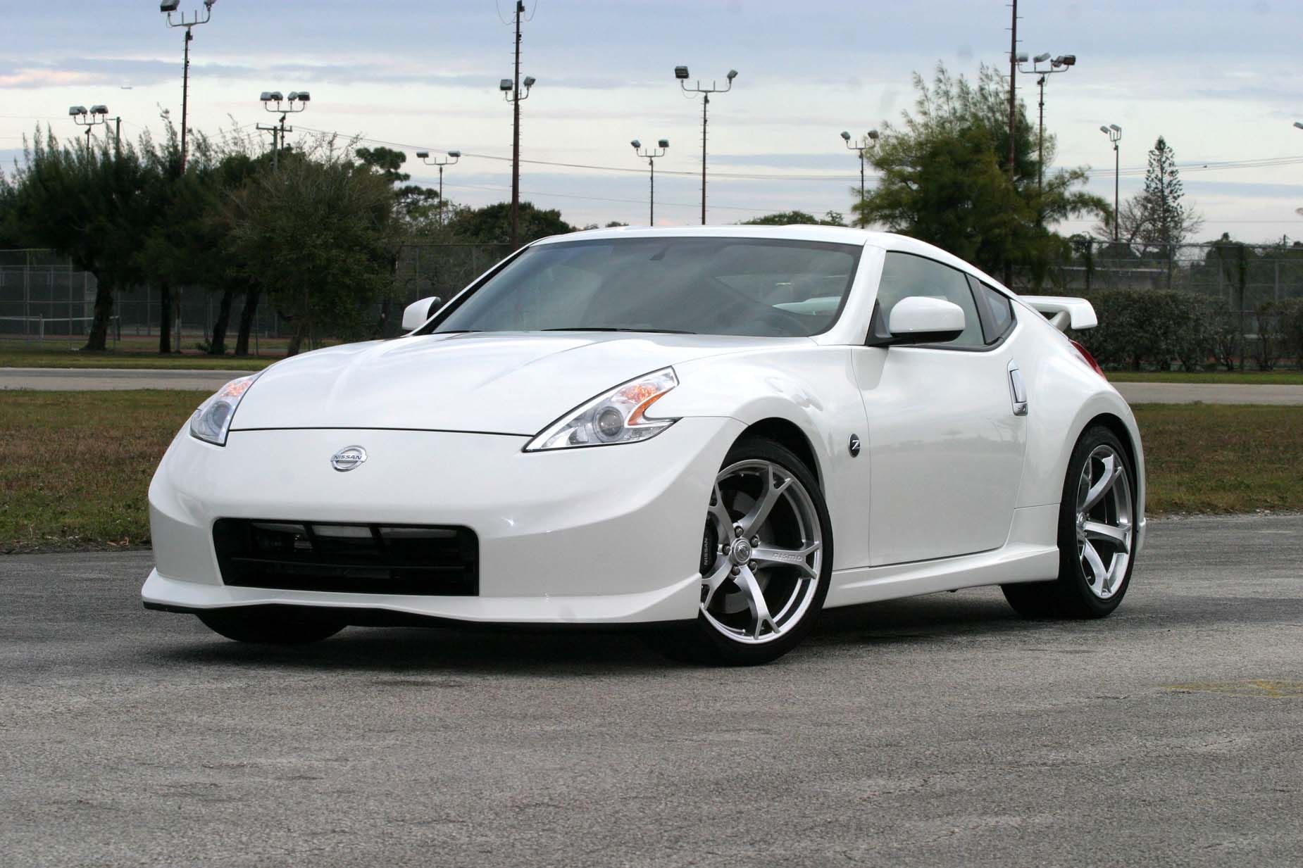 2010 Nissan 370z Nismo Specs: Everything You Need to Know is Here!