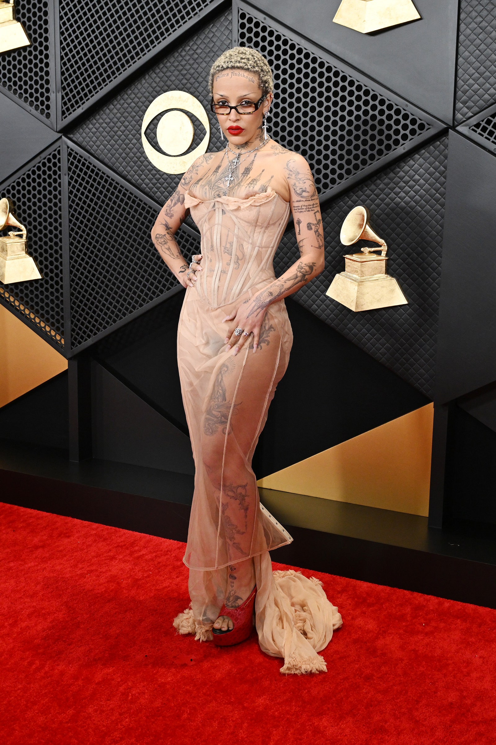 Doja Cat Red Carpet Fashion: The Ultimate Style Guide 2024.