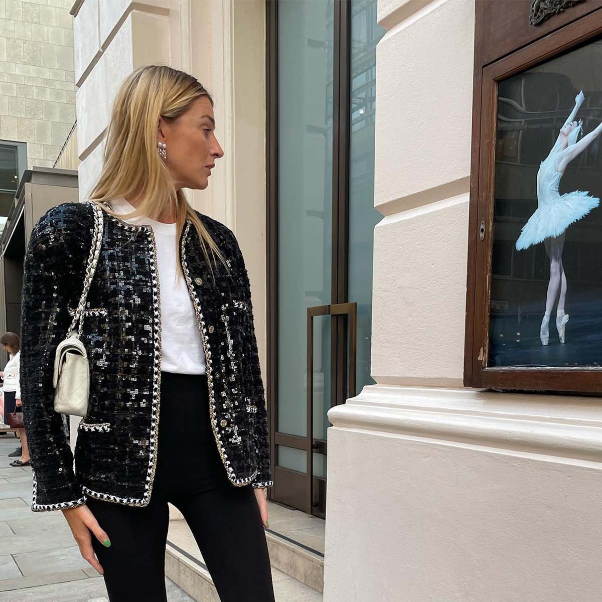 What to Wear to the Ballet: Easy Style Choices for a Perfect Night!
