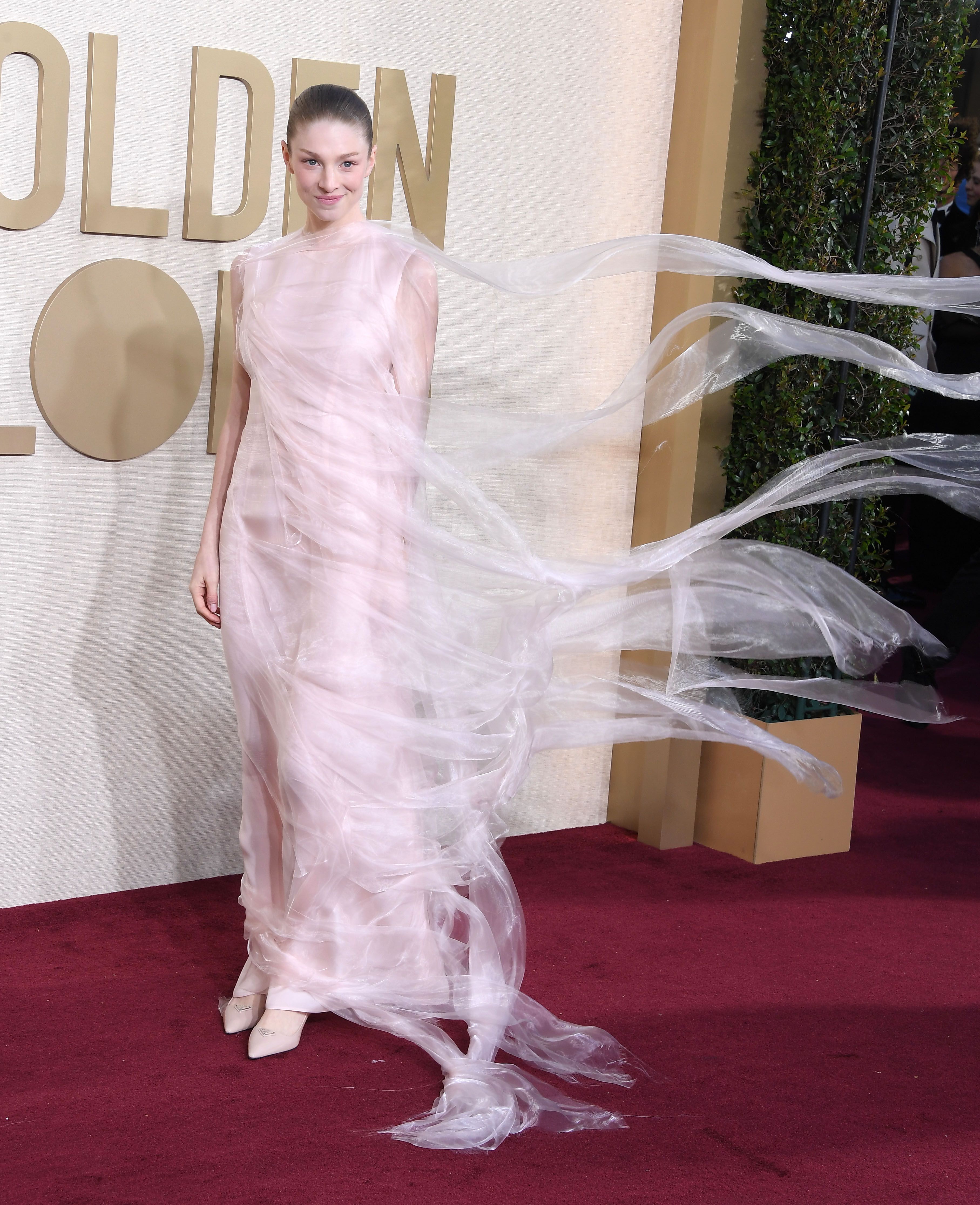 Hunter Schafer Golden Globes: See Her Stunning Red Carpet Look!