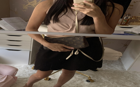 Louis Vuitton Phone Strap Review: Real User Opinions (The Good and the Bad)