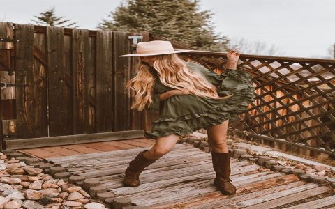 Cute Countryside Outfit: What to Wear for a Perfect Country Look?