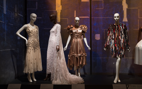 Fairy Tales in Fashion: Get Inspired by Enchanting Looks!