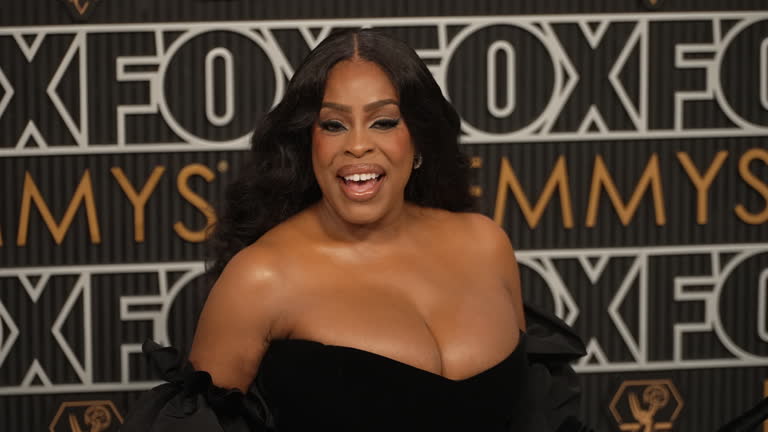 Looking for Niecy Nash Videos? Find all the top clips here.