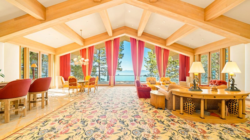 Steve Wynns Old Forge NY House: See Inside the Lakeside Luxury Home!
