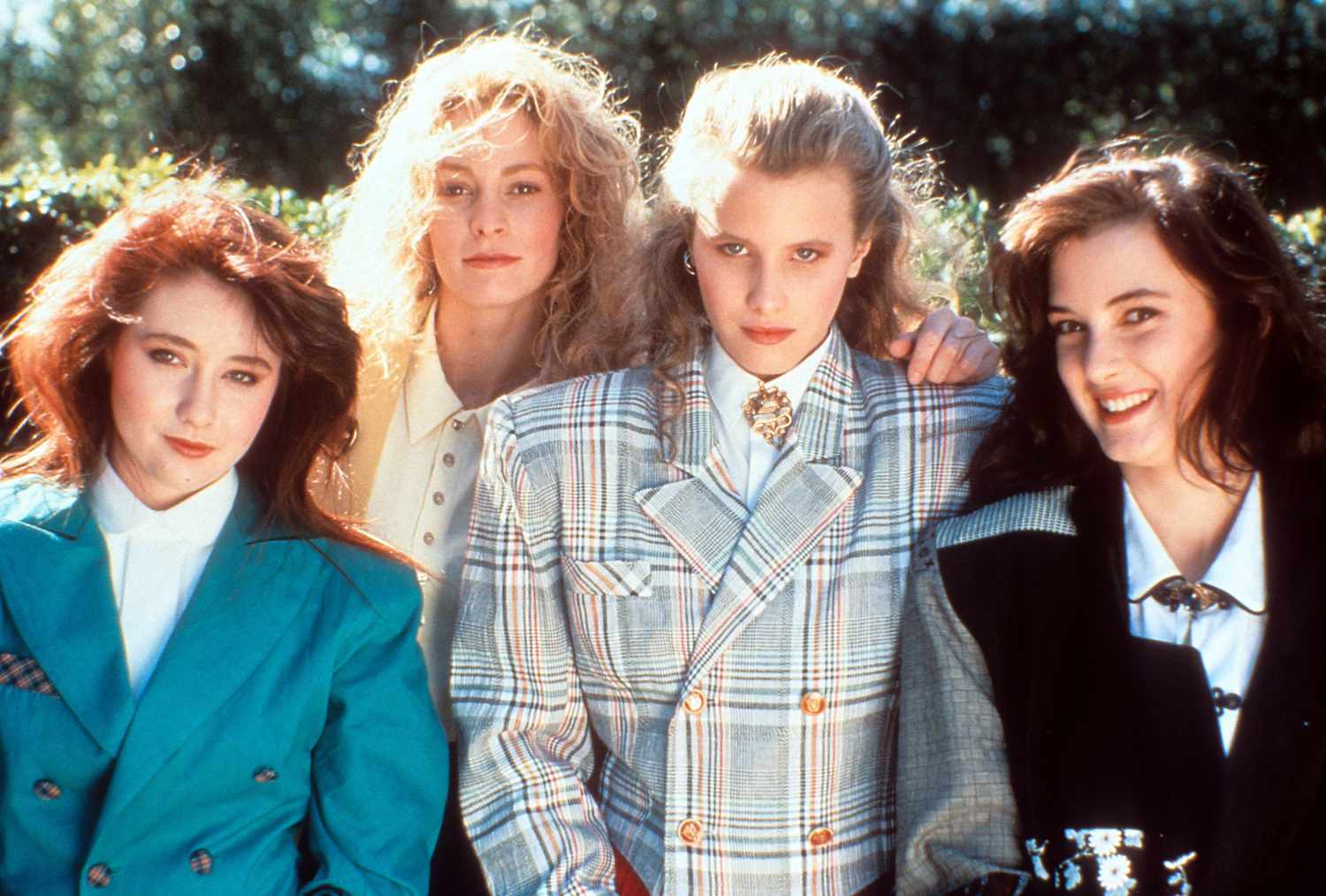 Remember These Iconic 80s Women? The Ultimate Style Guide.