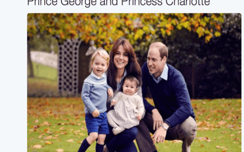 William and Kates New Christmas Card: See the Family Photo!