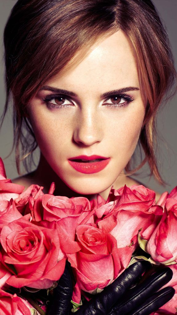 Need a new wallpaper emma watson for your phone? Download these cool pictures for free.