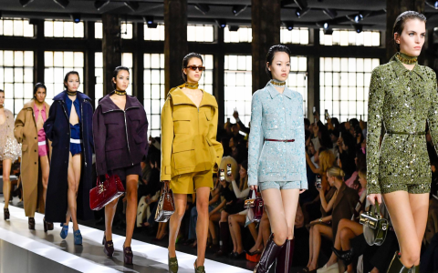 Fendi Fall 2024: See All the Runway Looks & Top Trends!