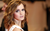 Need a new wallpaper emma watson for your phone? Download these cool pictures for free.