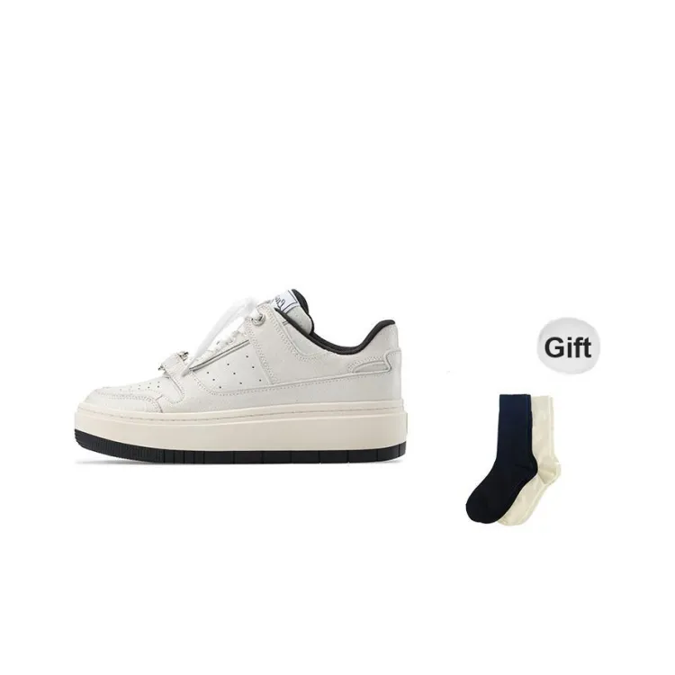 Stylish White Designer Shoes: Elevate Your Look Now.