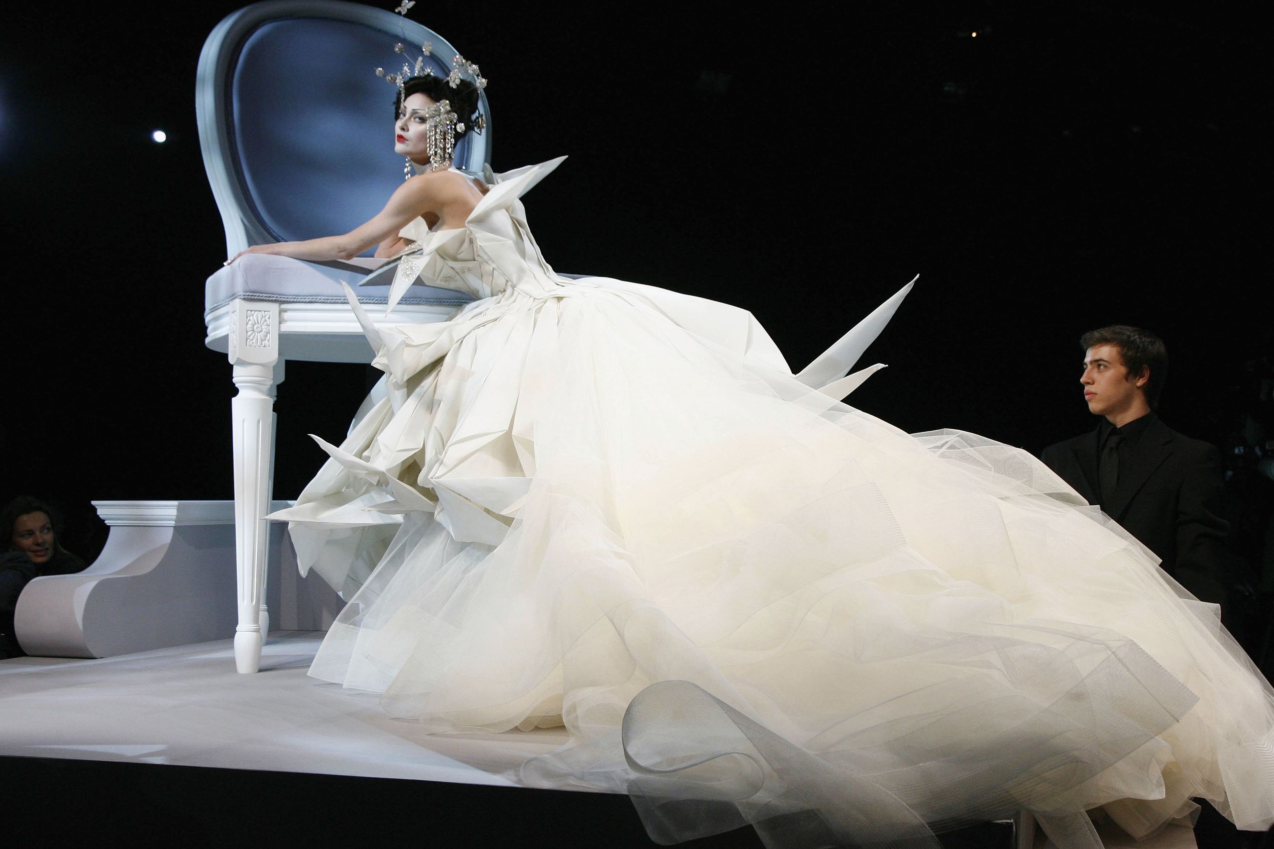 Fashion Exhibition Paris: Your Ultimate Guide to the Hottest Shows & Events!
