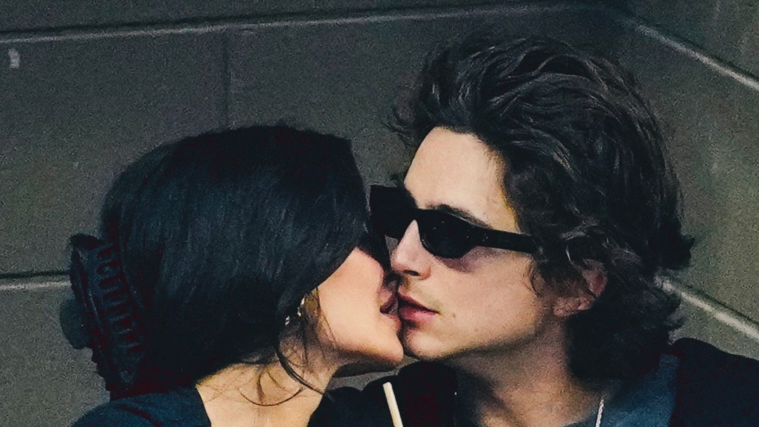 Kylie and Timothee:Check recent Paparazzi Snaps,Dating or Not?