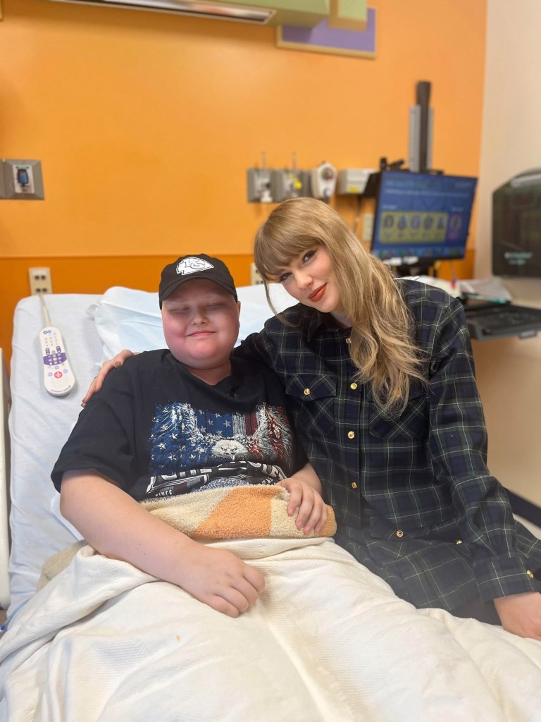 taylor swift in kansas city: What Did She Do While Visiting?