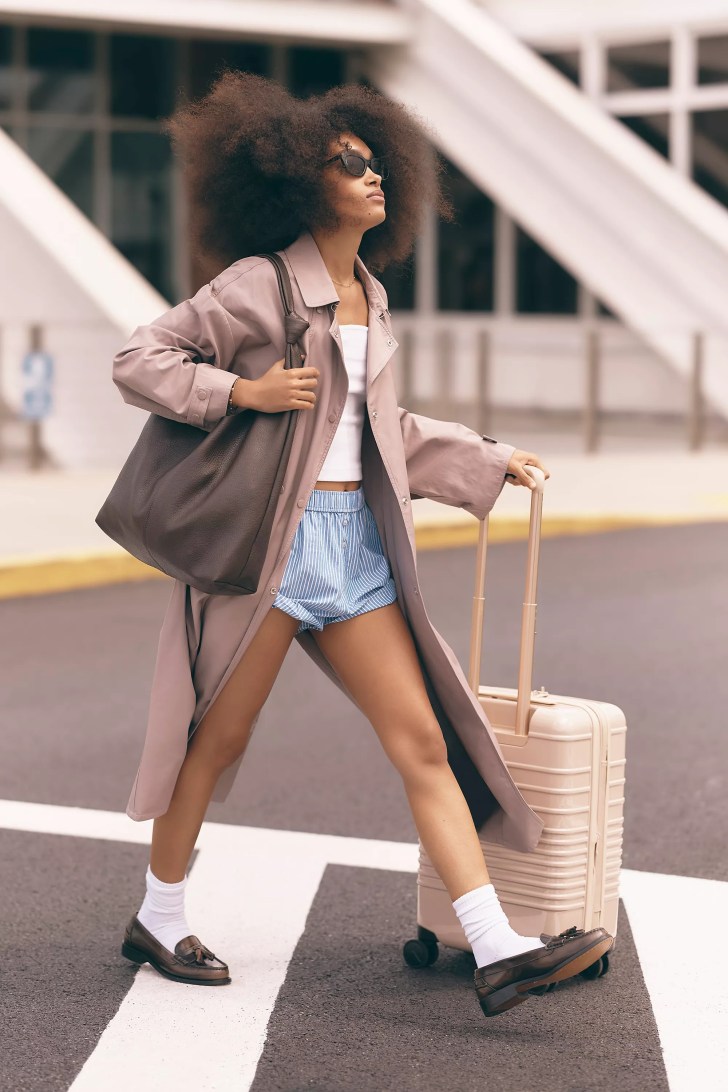 Best Airport Look Ideas: Travel in Comfort and Fashion