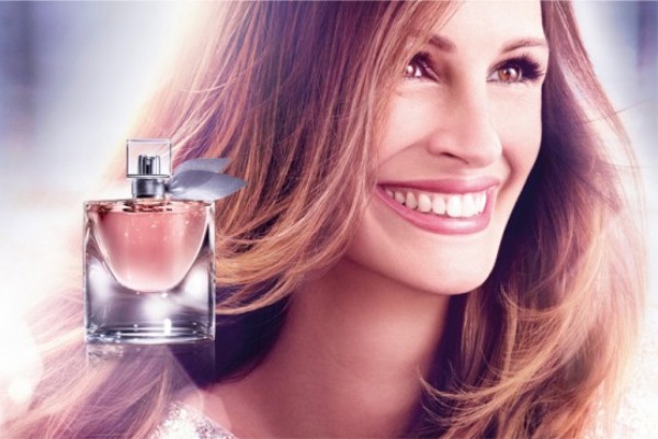 Want to Smell Like a Star? All about Julia Roberts Fragrance Right Here!