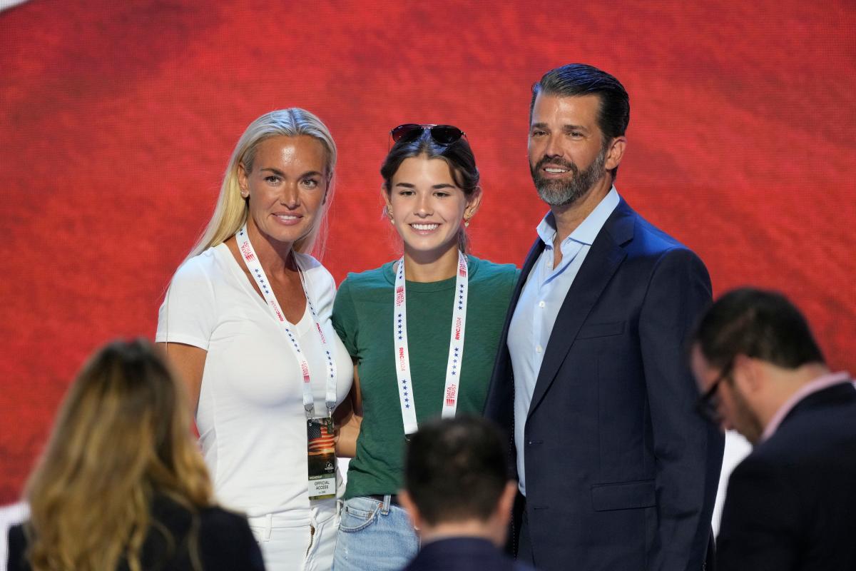 kai trumps parents: Is Your Child Smarter? Hilarious Family Moments.