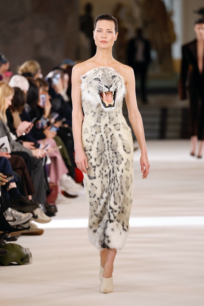 What are the latest shalom styles trends? See the newest arrivals and popular looks now.