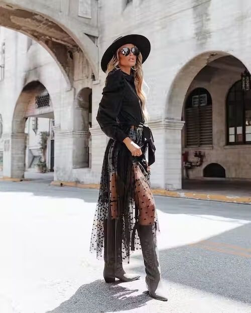 Modern Cowboy Attire for Female: Style Tips & Outfit Ideas