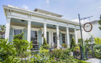 Looking for the best NOLA fashion boutiques? These stores have the coolest New Orleans styles.