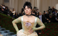 Which Billie Eilish red carpet outfits are the most memorable? See her top iconic looks ranked right here.