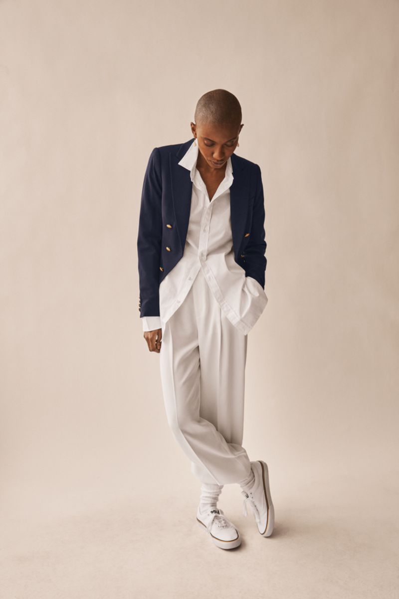 Discover the latest creations from Michael Rider designer: See his newest collections and essential style tips.