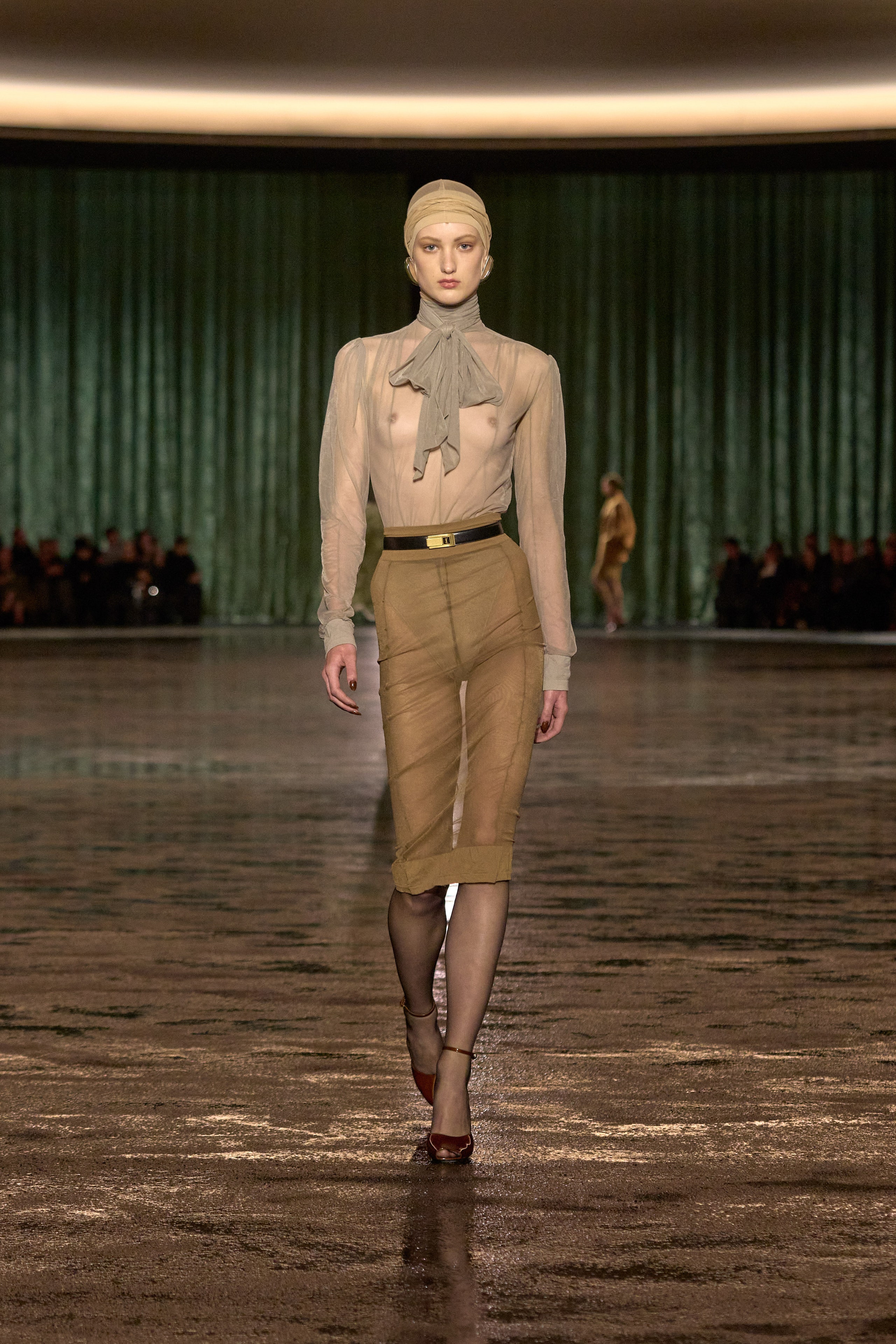 Planning your autumn look with YSL Fall 2024? Discover the standout pieces from the new lineup.
